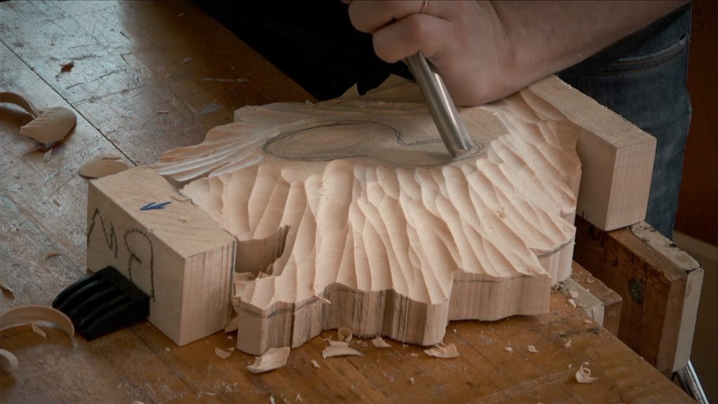 Hand-Carving for Beginners: Key Tips and Precautions